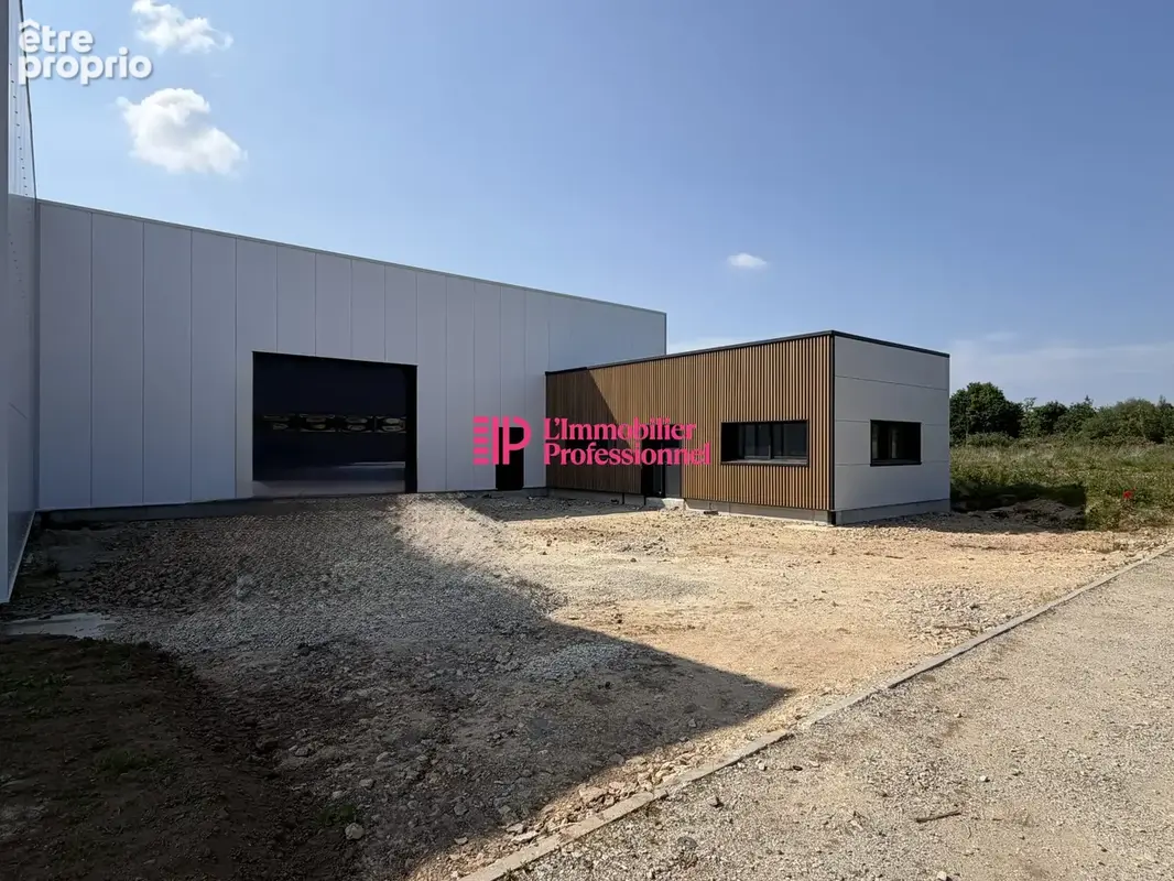 Commerce 326 m² à vendre à Kervignac (56700) - photo 2