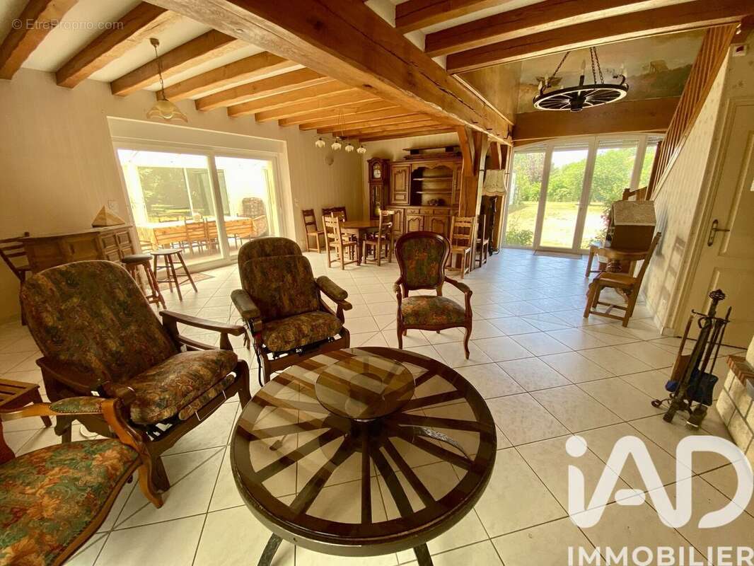 Maison 210 m² à Amilly  - photo 7