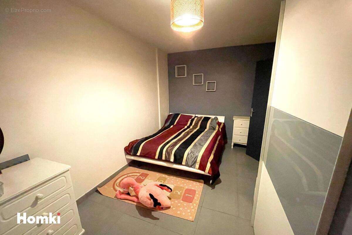 Appartement à MEYZIEU
