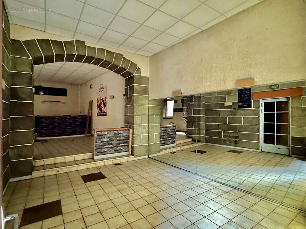 Commerce à CLERMONT-FERRAND