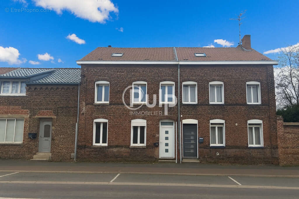 Maison à ROOST-WARENDIN