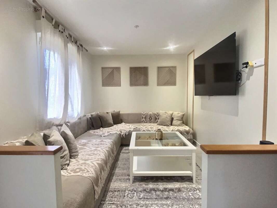 Confort, Espace et Lumière – Votre Future Maison à Saint-Sulpice-de-Pommeray ! - photo 13