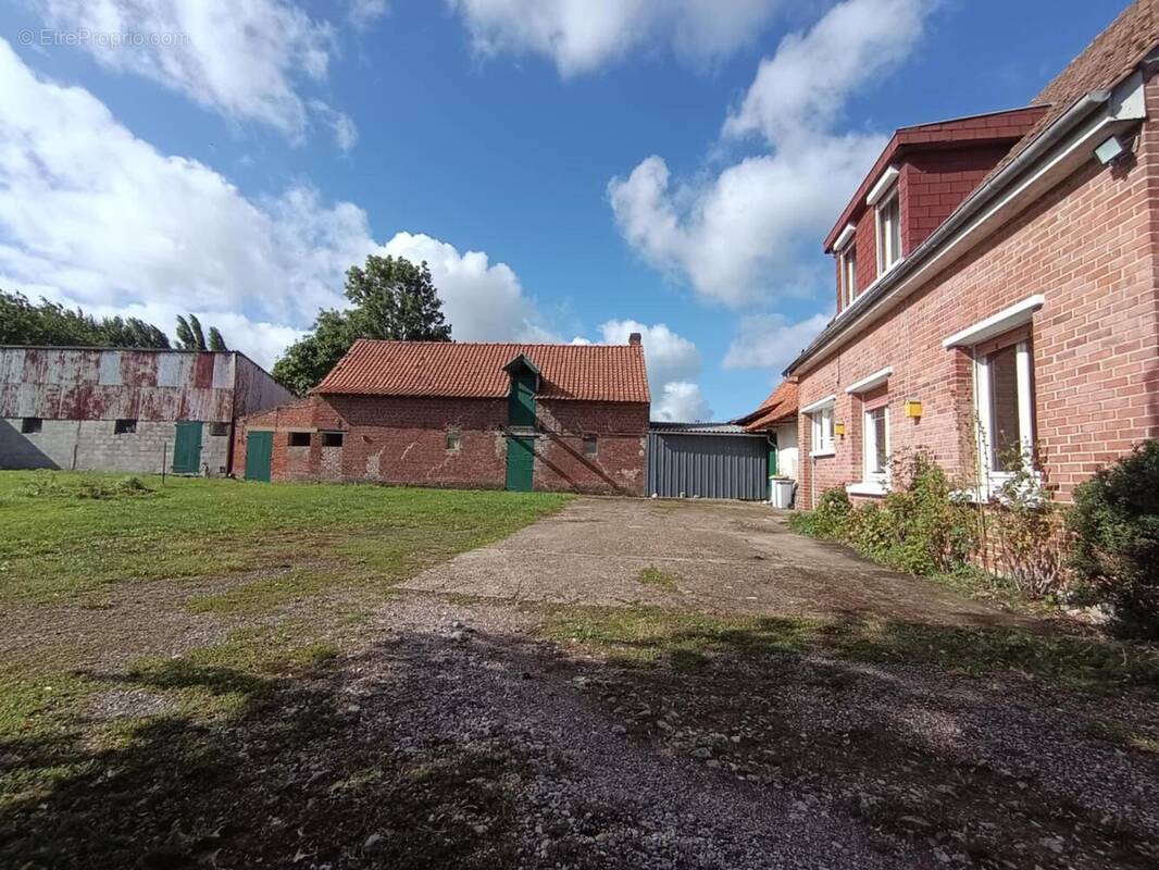 Photo 1 - Maison à AIRE-SUR-LA-LYS