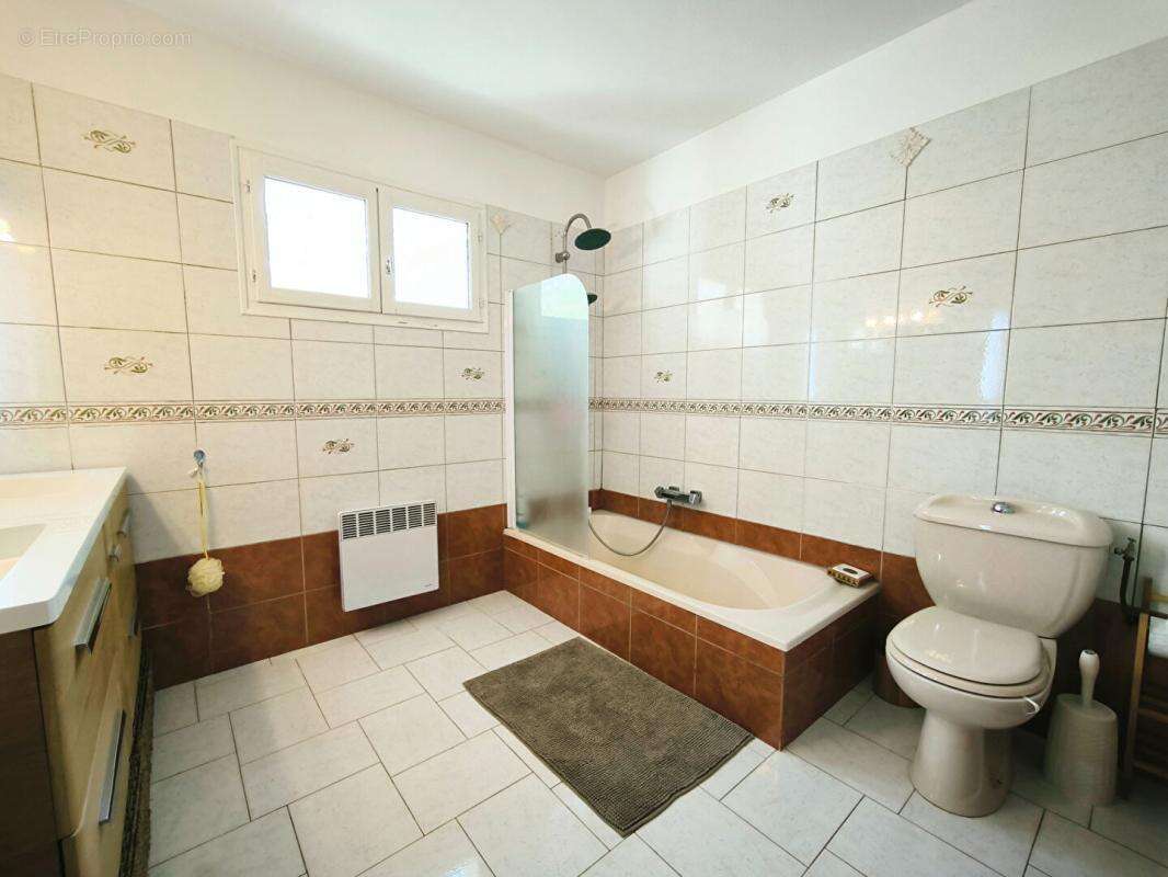 Maison Collongues 5 pièce(s) 110 m2 - photo 8