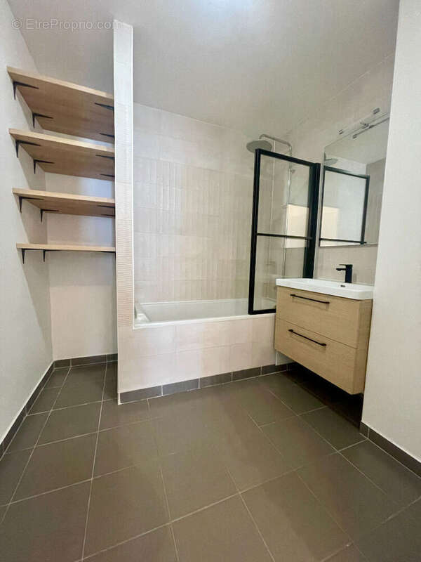 Appartement à SAINT-GRATIEN