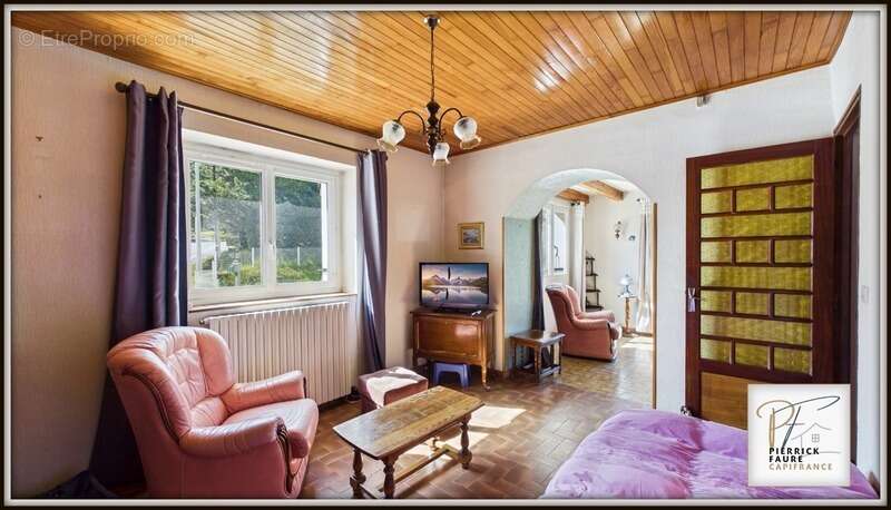 Maison atypique à Villar-Saint-Pancrace : jardin, dépendance et vue montagne - photo 15