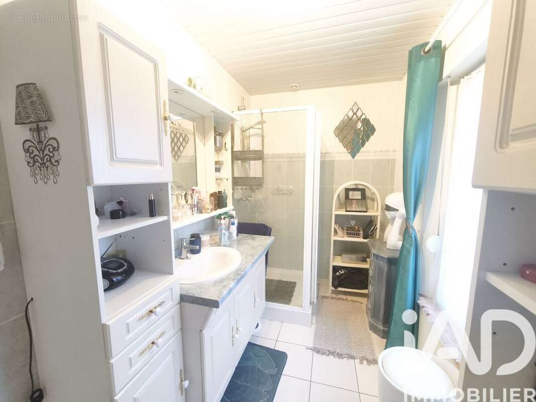 Photo 9 - Maison à VILLAINES-LA-JUHEL