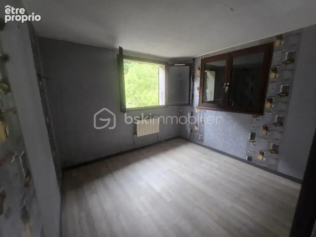 Maison de caractère à rénover au Péage-de-Vizille – 118 m² habitables – 3 588 m² de terrain - photo 5