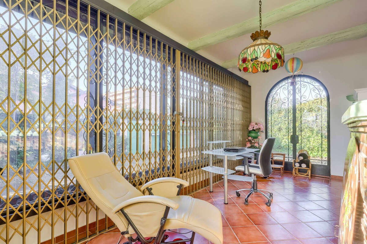 Maison à CAGNES-SUR-MER