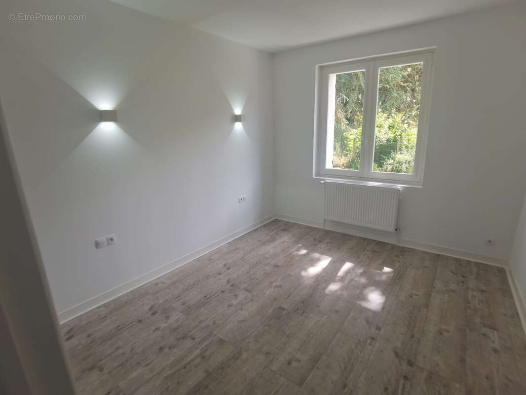 Maison à CHASSENEUIL-SUR-BONNIEURE