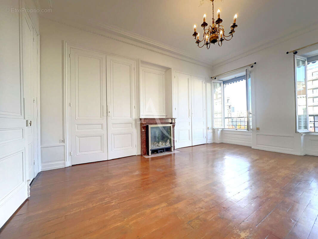 Appartement à LYON-3E