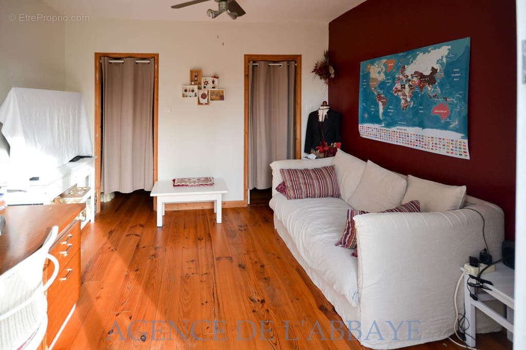 Maison à PONT-L&#039;ABBE-D&#039;ARNOULT