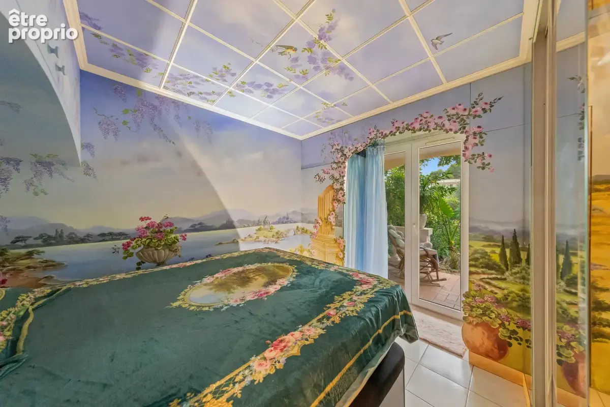 Un veritable art de vivre pour ce t2 en rez de jardin avec garage - photo 6