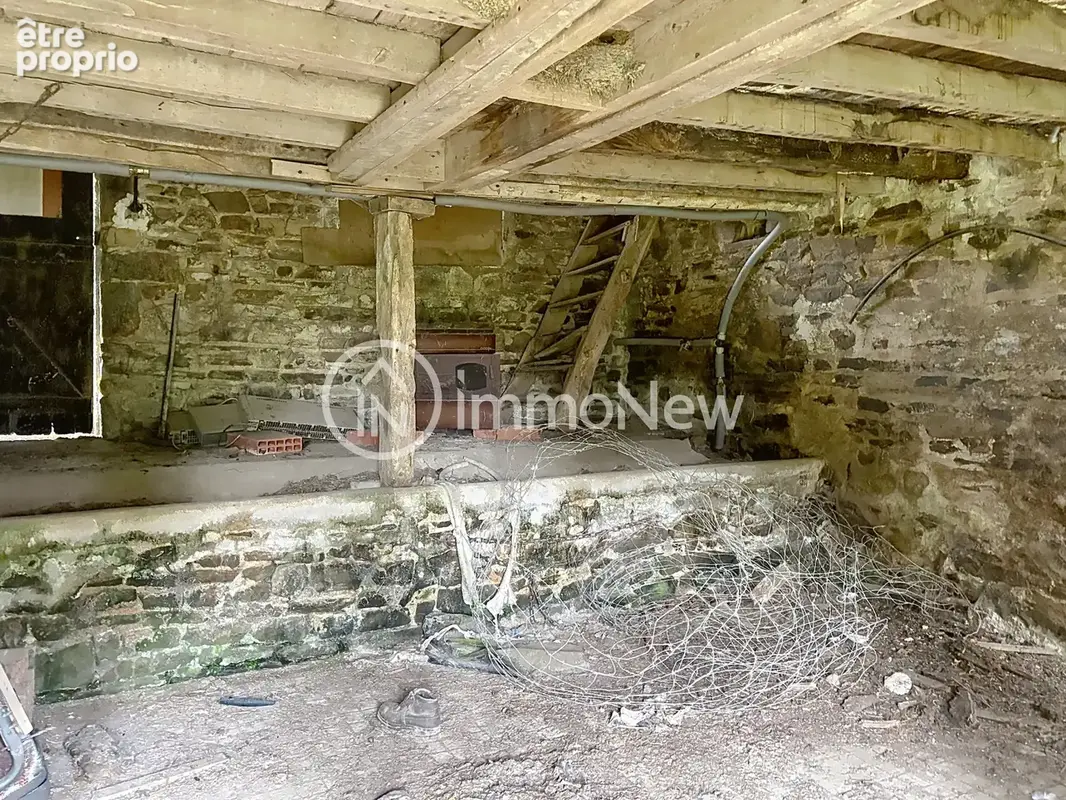 Maison a renover 100 m2 sur terrain 3300 m2 au fond d un chemin - photo 13