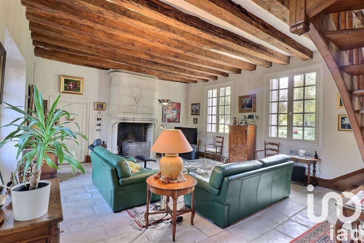 Photo 6 - Maison à BALLAN-MIRE