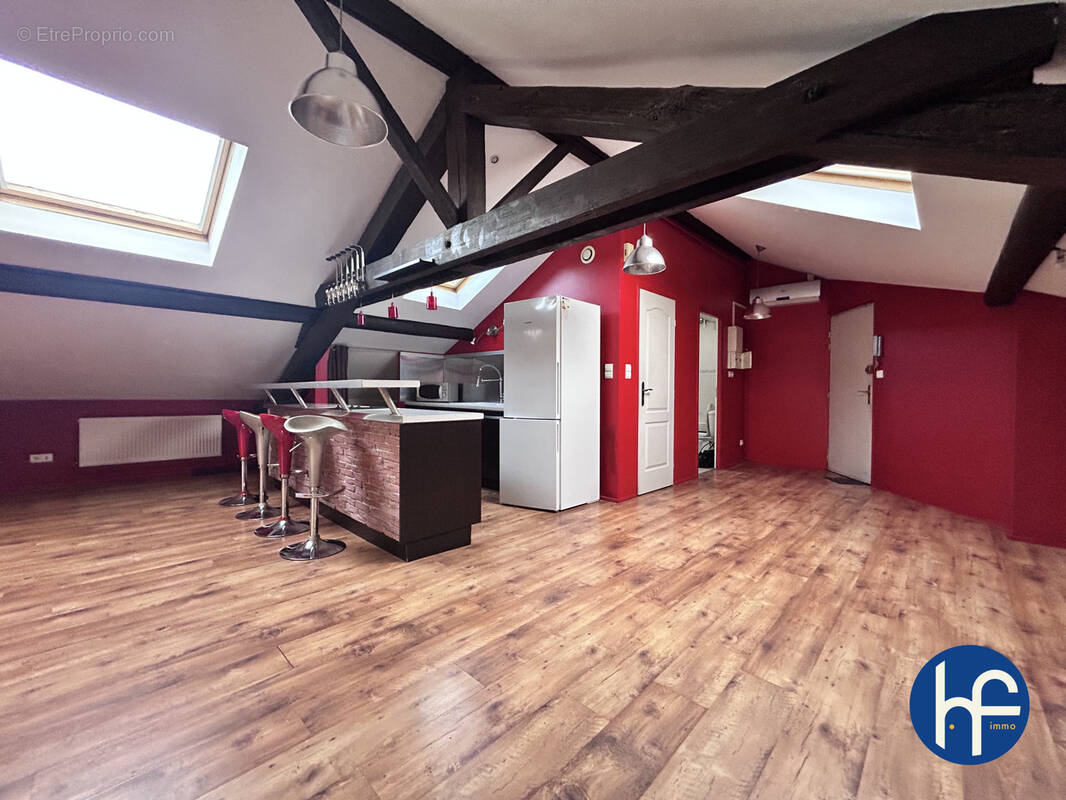 Appartement à POMPEY