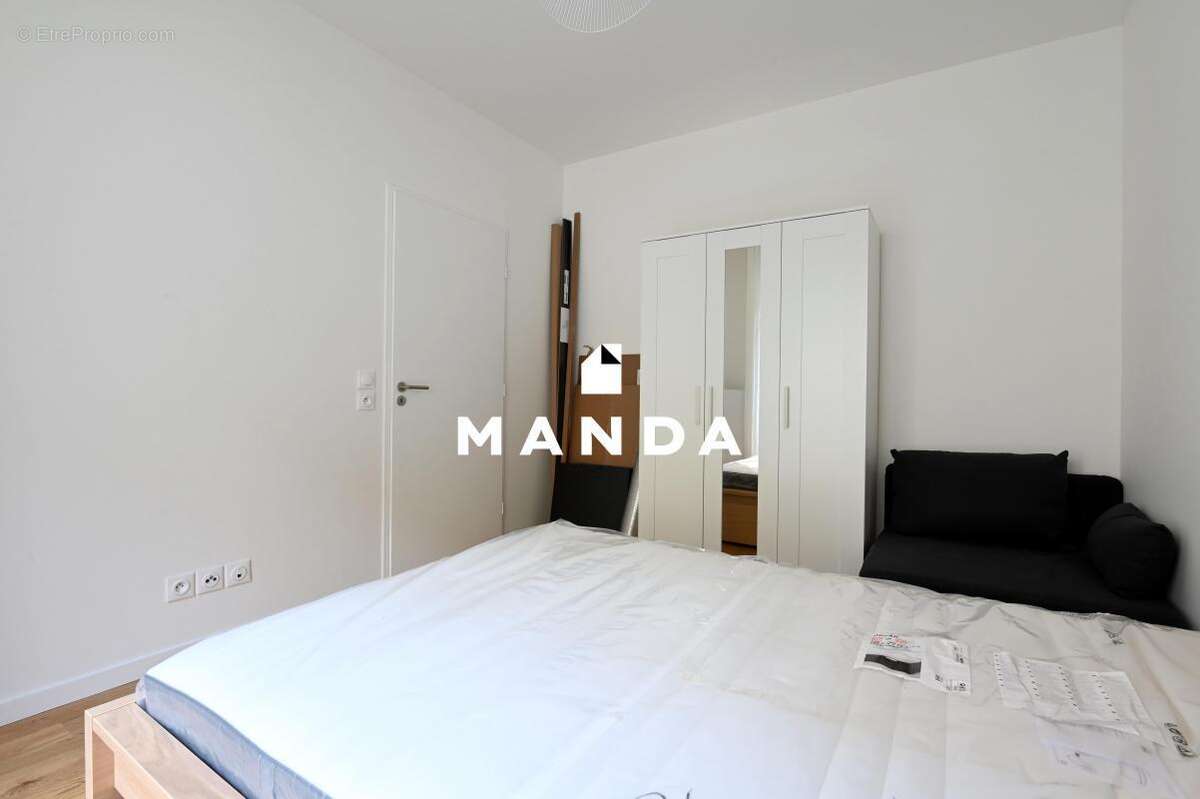 Appartement à SURESNES