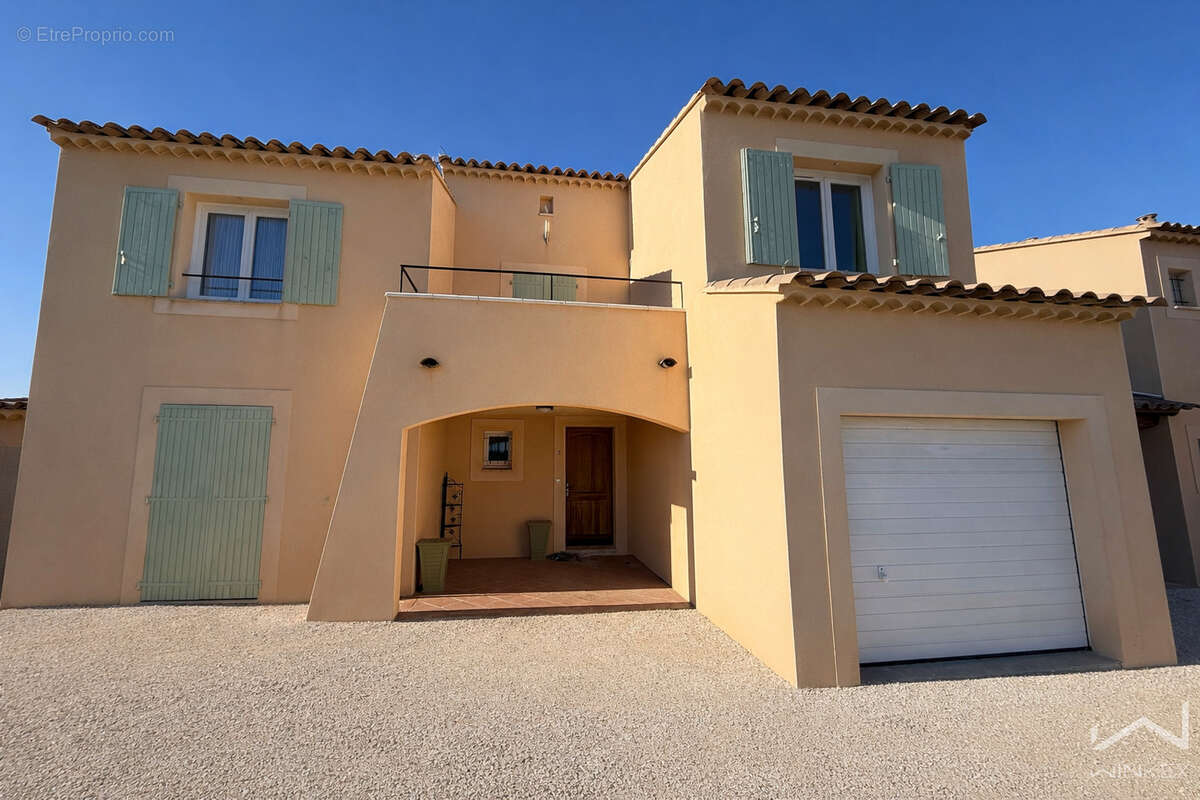 Maison à SAINT-REMEZE