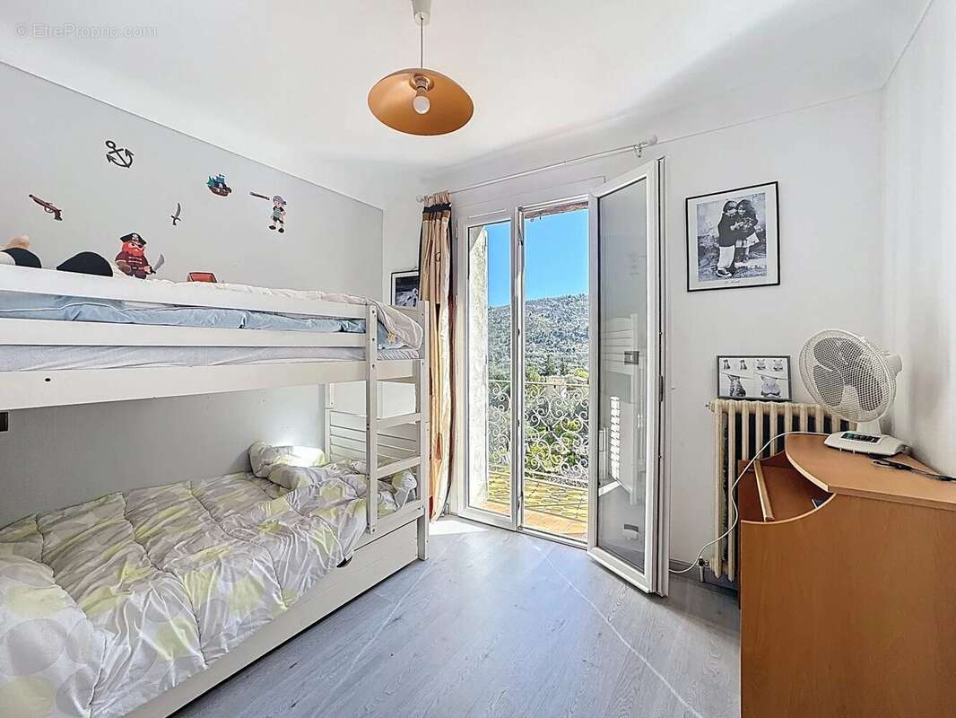 Maison à LE BAR-SUR-LOUP