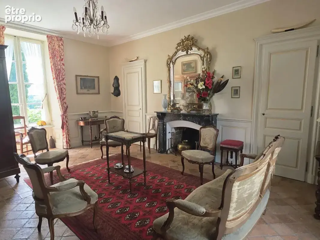 Maison 8 pièces 232 m² à vendre à Saint-Fort (53200) - photo 4