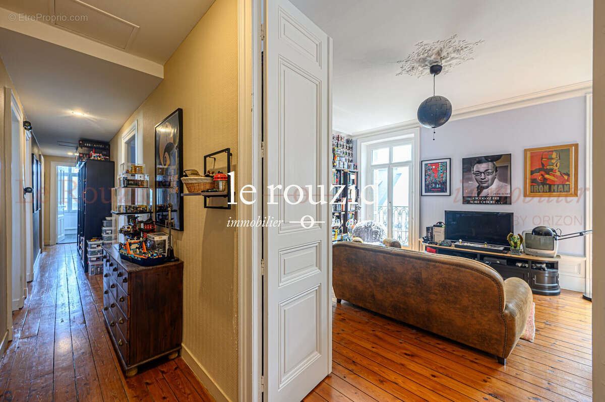 Appartement 113 m² à Vannes  - photo 2
