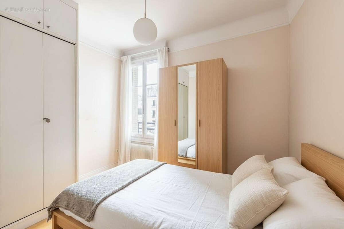 Appartement à LEVALLOIS-PERRET