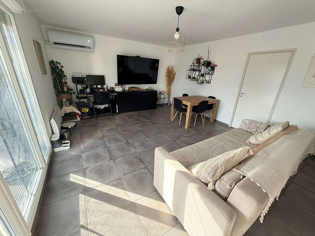 Appartement à MARSEILLE-13E