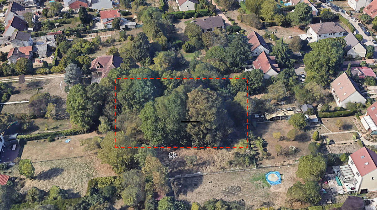 Terrain à LAGNY-SUR-MARNE