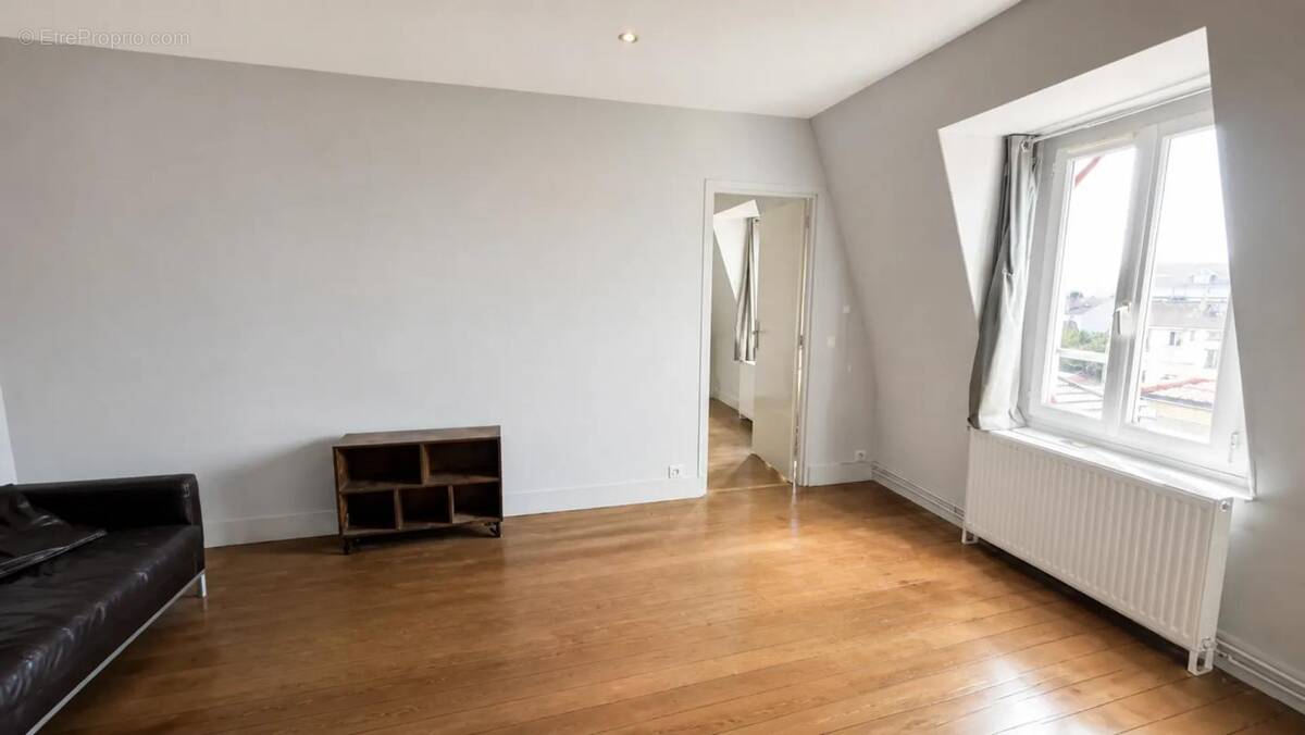 Appartement à LE RAINCY