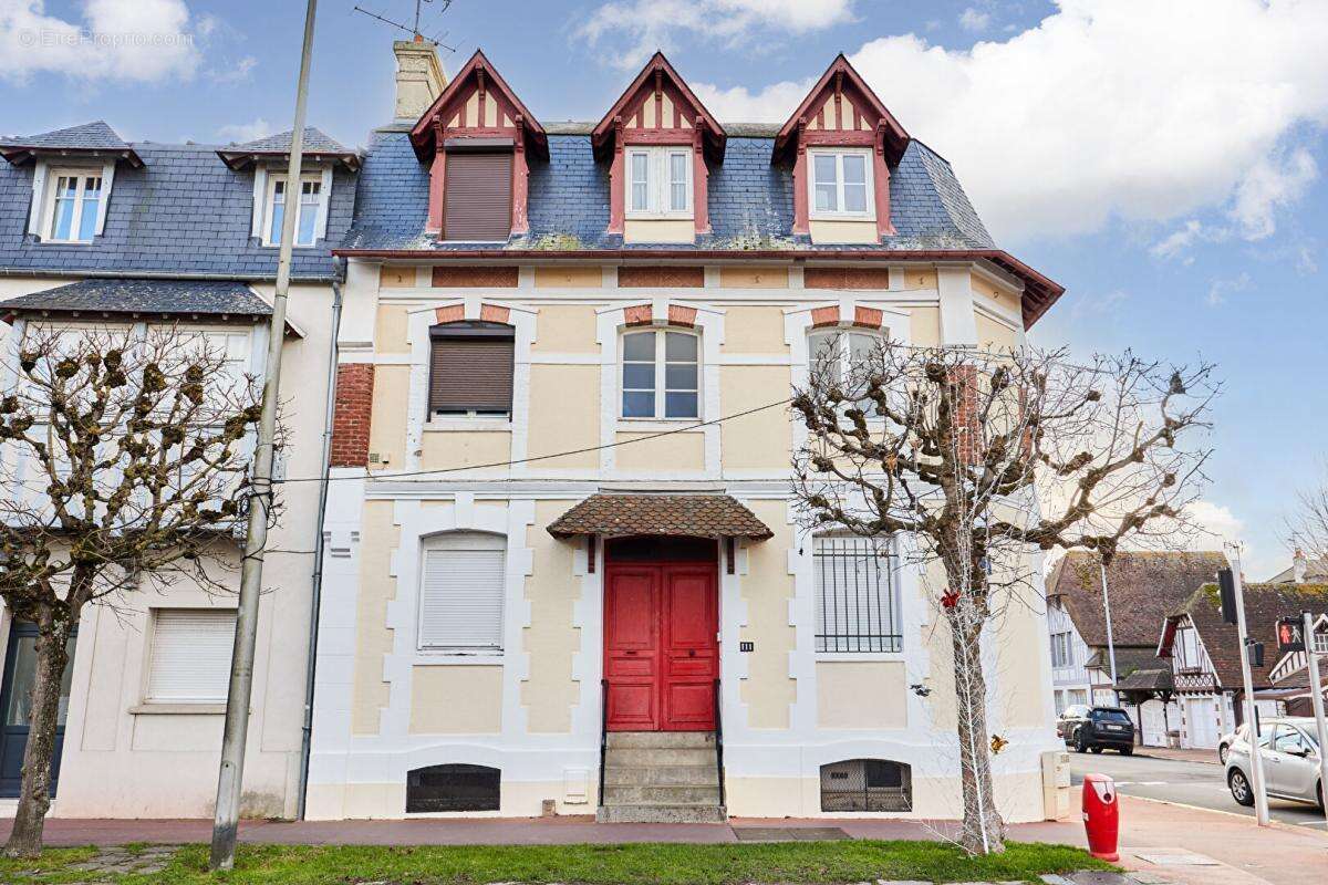Appartement à DEAUVILLE