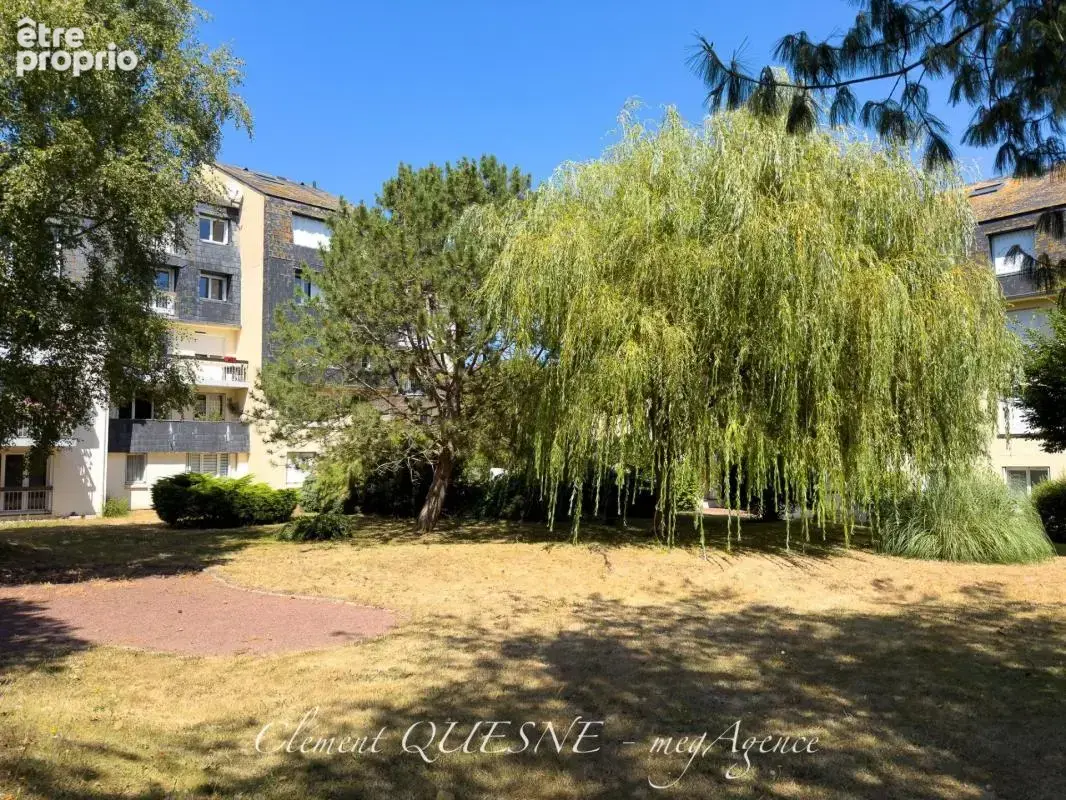 T1 / parking privatif / cave / vendu loue - photo 13