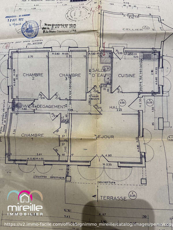 Maison à JONQUIERES-SAINT-VINCENT