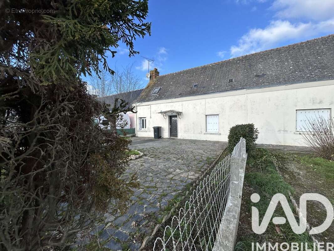 Photo 4 - Maison à COMBREE