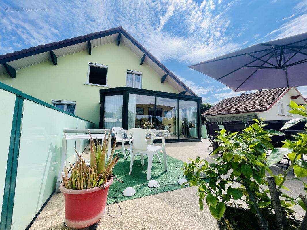 Maison à PONTARLIER