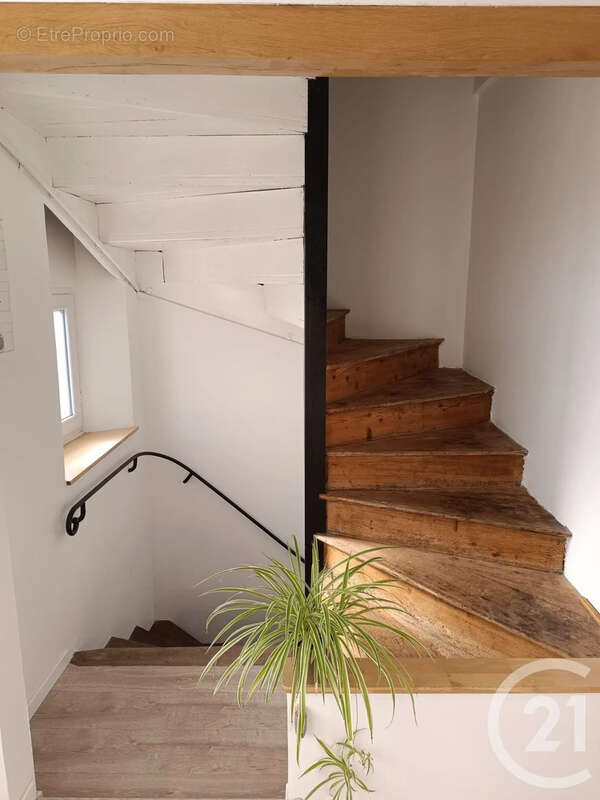 Maison 206 m² à Oissery  - photo 10