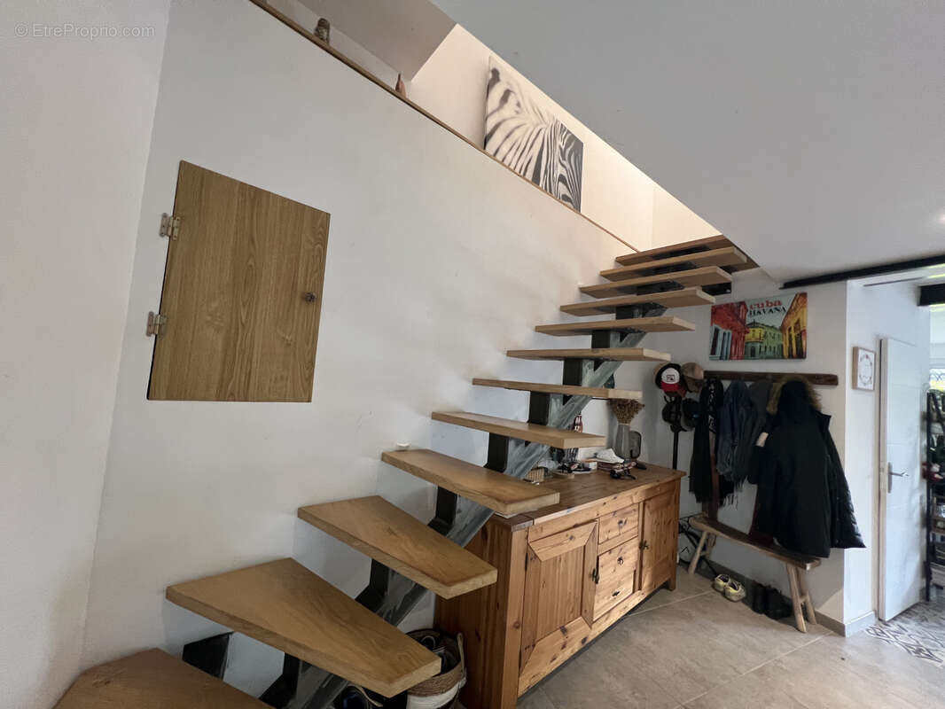 Maison à VAISON-LA-ROMAINE