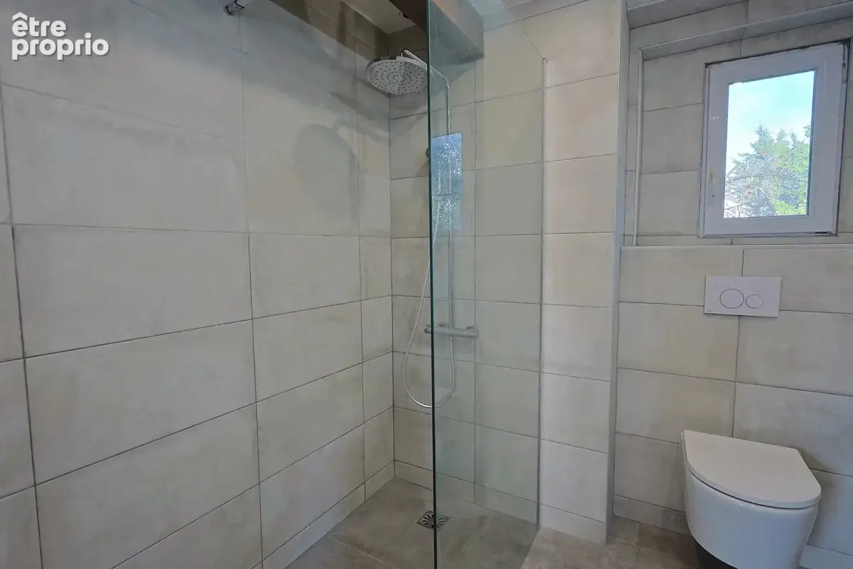 Exclusivité – vallauris – ancienne bergerie rénovée – 193 m² – 5 chambres – piscine - photo 48