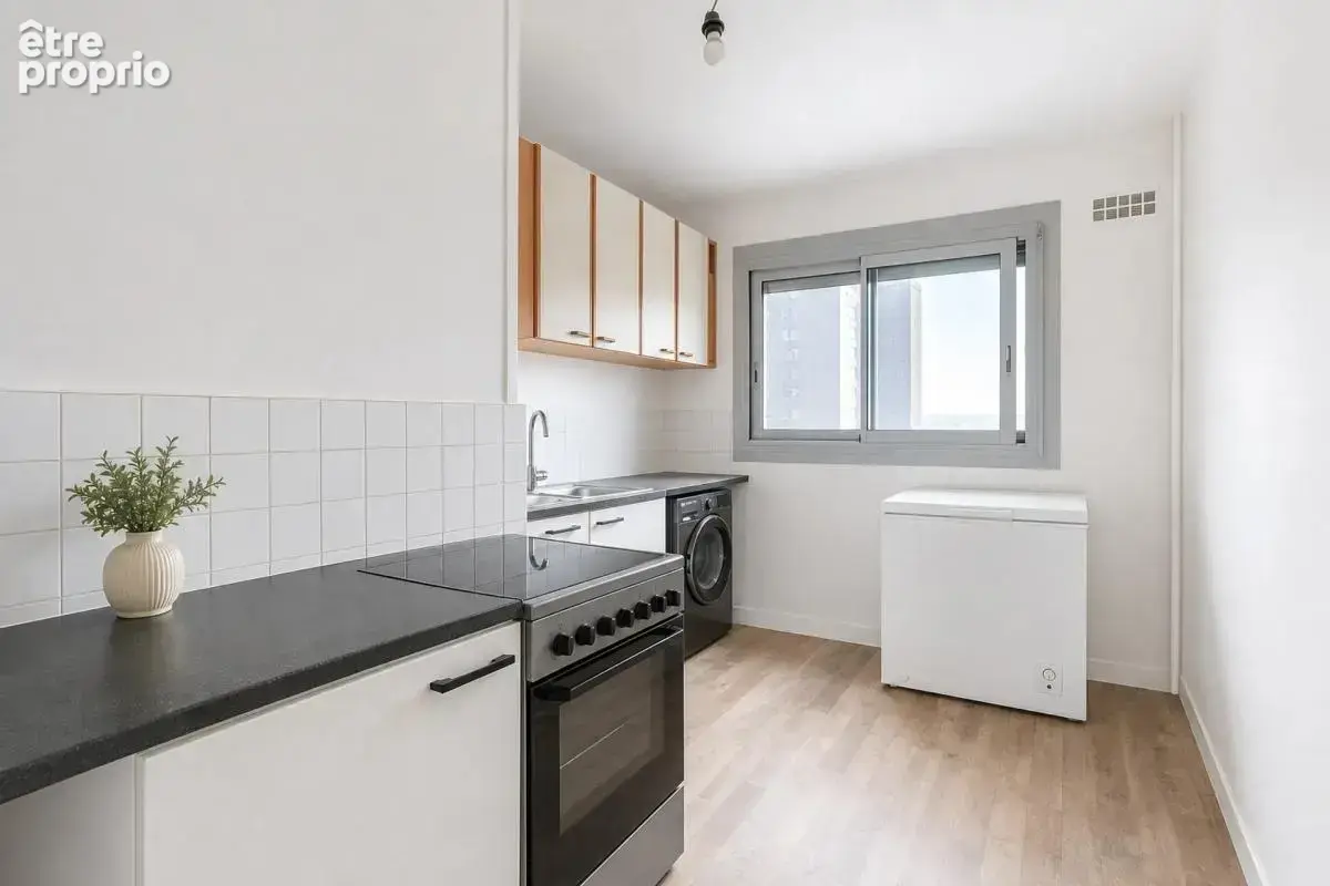 Investissement locatif à Vénissieux - T3 58 m² - photo 6