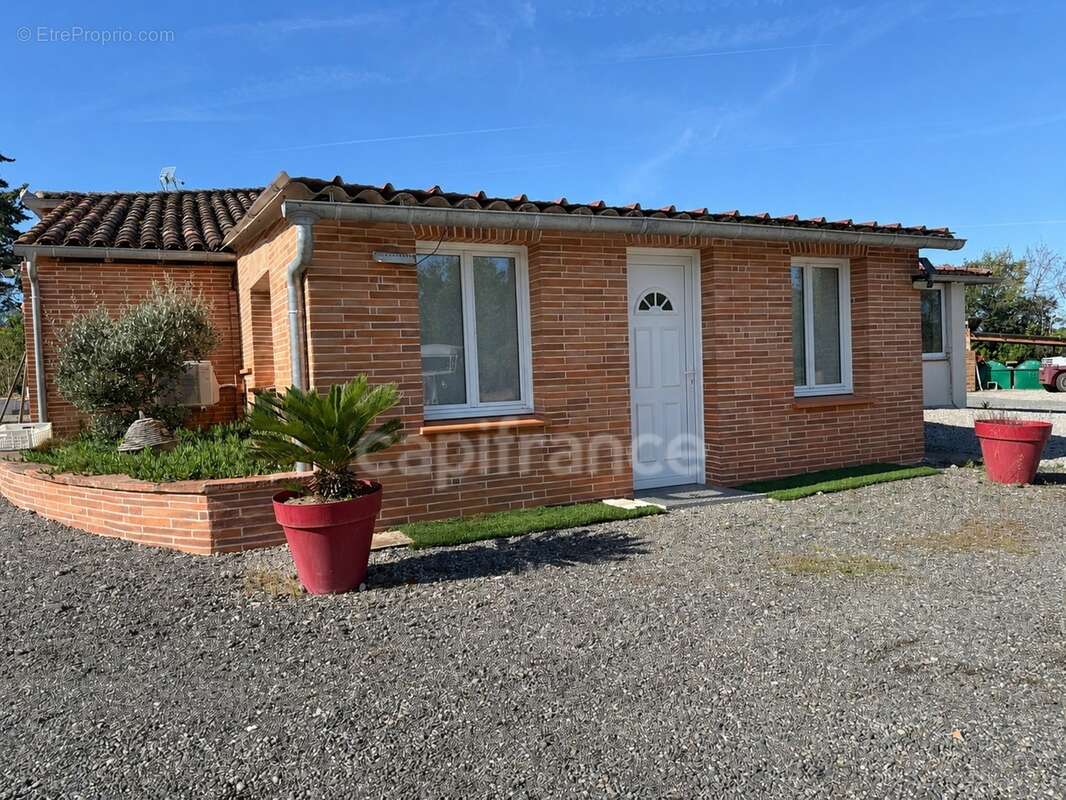 Propriété d'exception – 2 logements, piscine, hangars, idéal activité professionnelle - photo 15
