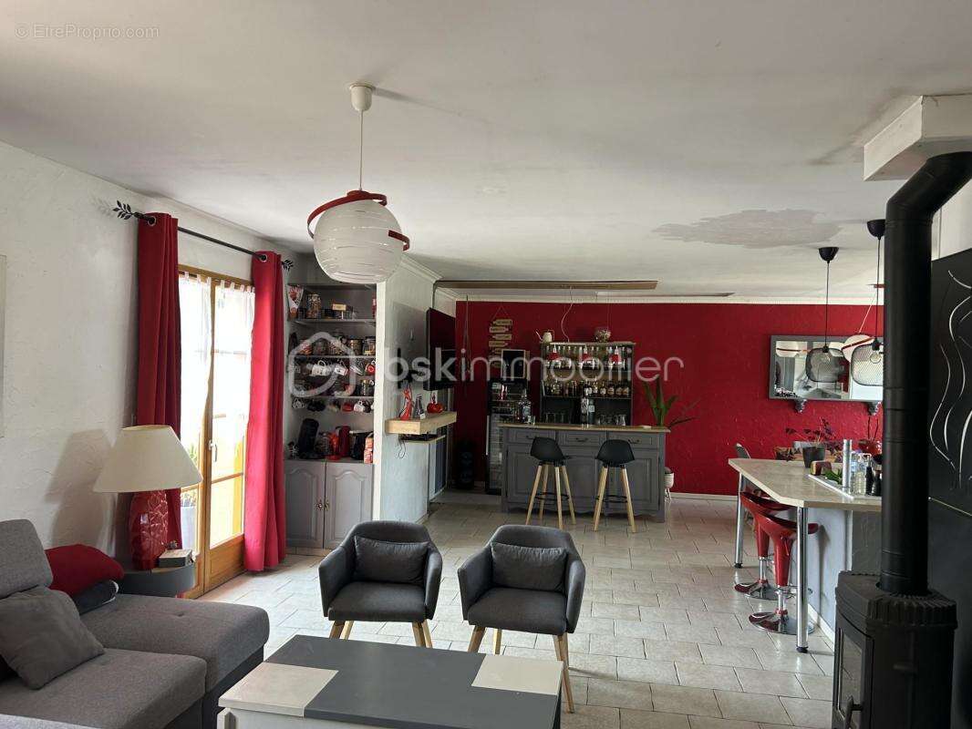 Maison à HUISSEAU-SUR-COSSON