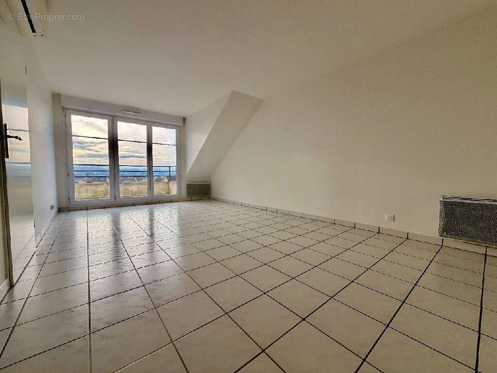 Appartement à VILLEPARISIS