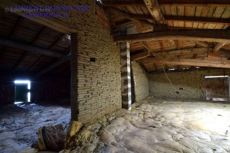 Maison à MAS-GRENIER