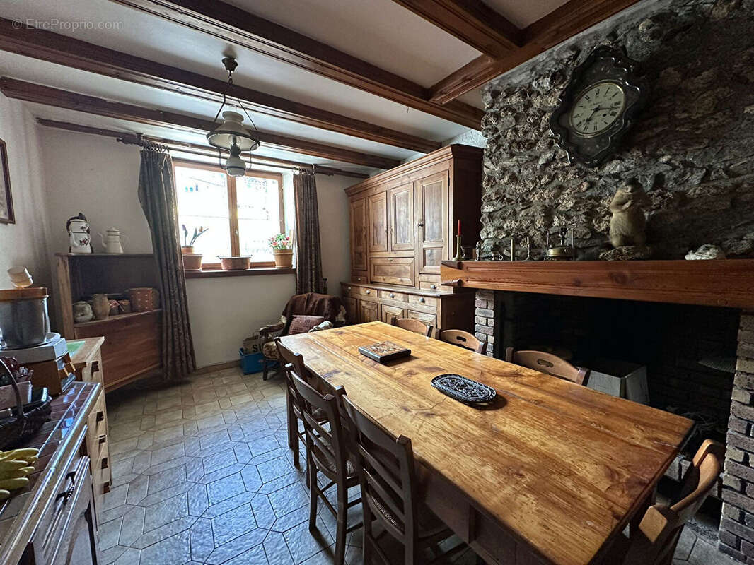 Appartement de caractère au coeur d'Arêches avec garage - photo 4