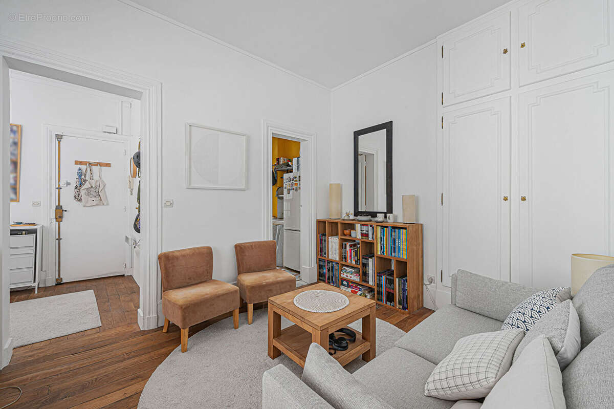 Appartement Paris 2 pièce(s) 32 m2 Montorgueil - photo 7
