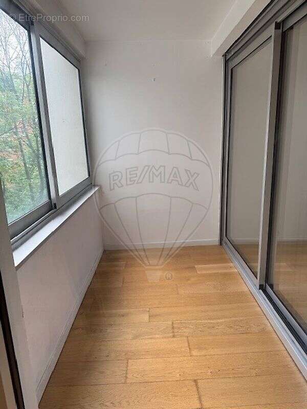 Appartement à PARIS-10E