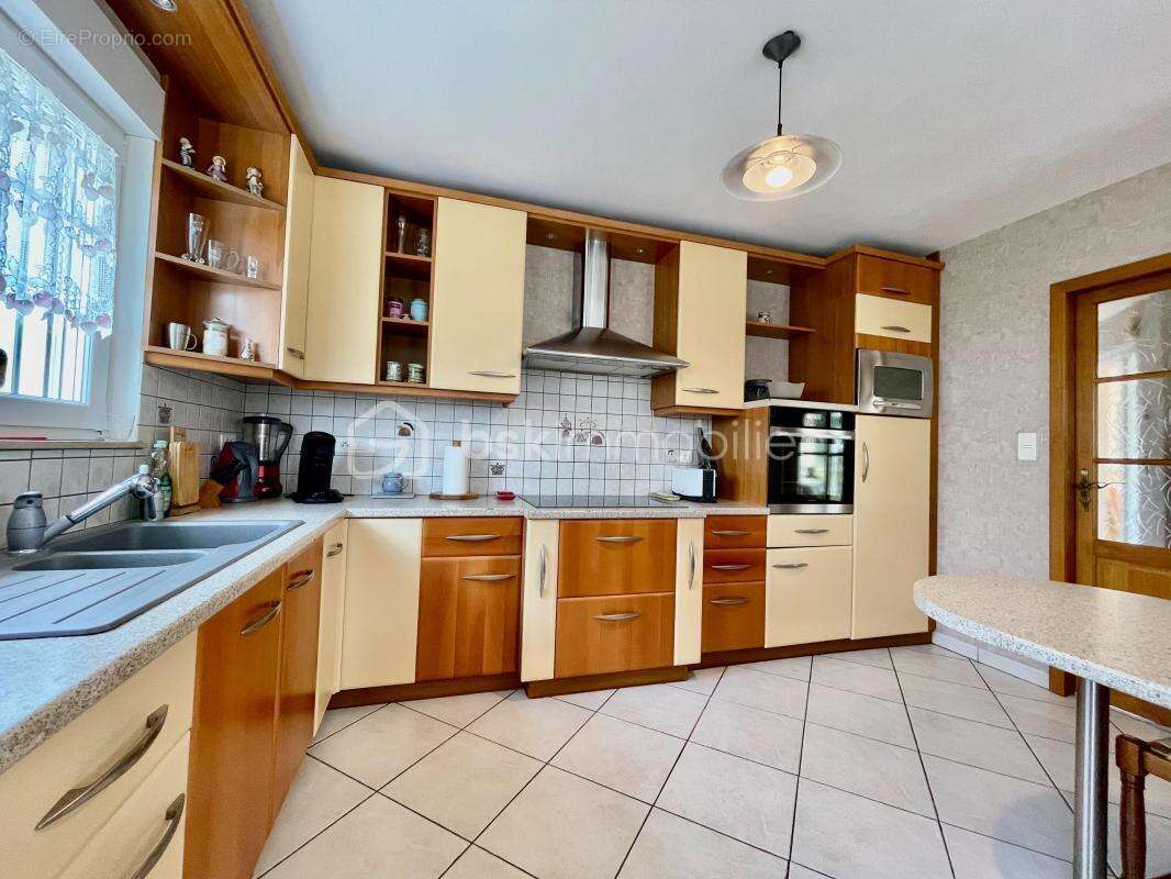 Maison à ROUSSY-LE-VILLAGE