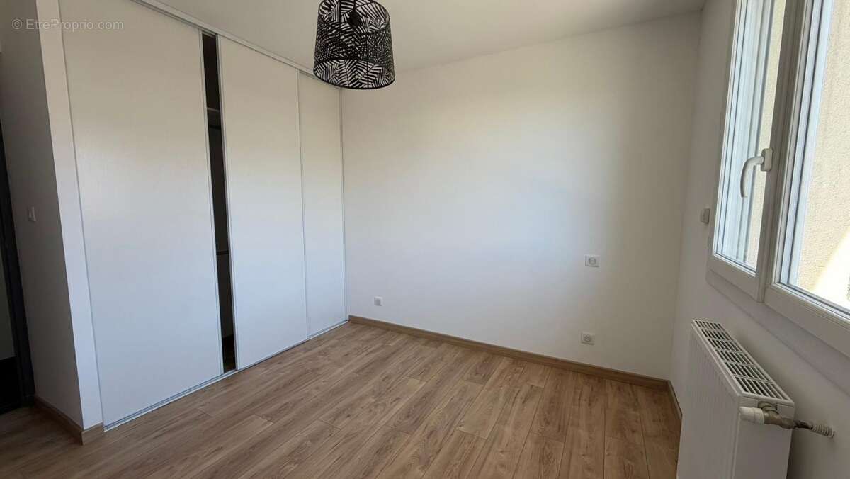 Maison à LE MONASTERE