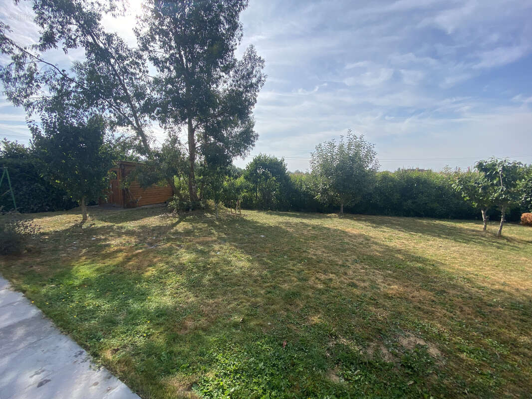 Maison à HAZEBROUCK