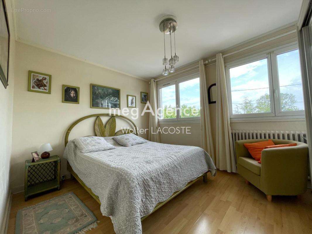 Maison de 5 pieces dont 4 chambres, plus dependance - photo 11