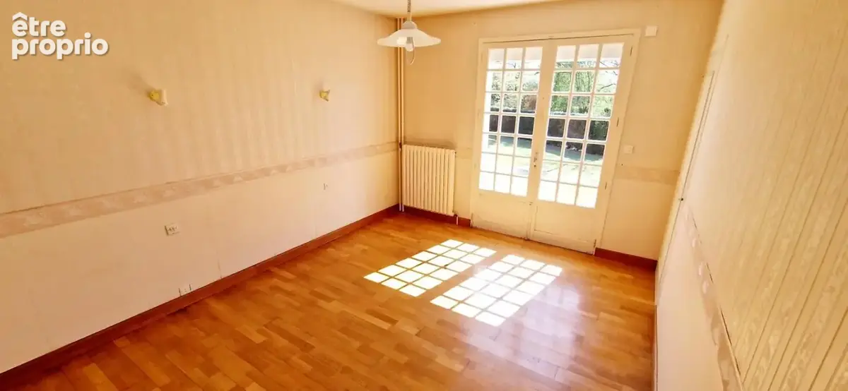 EXCLUSIVITÉ – Maison familiale de 195 m² – 7 chambres – Sous-sol complet – Double garage – Condé-sur-Vire - photo 11